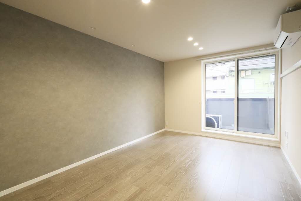 ラ・ベラ・ヴィータ 201号-5