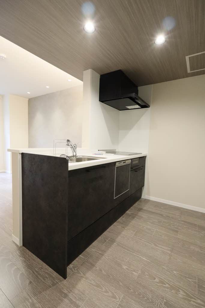 ラ・ベラ・ヴィータ 202号-8