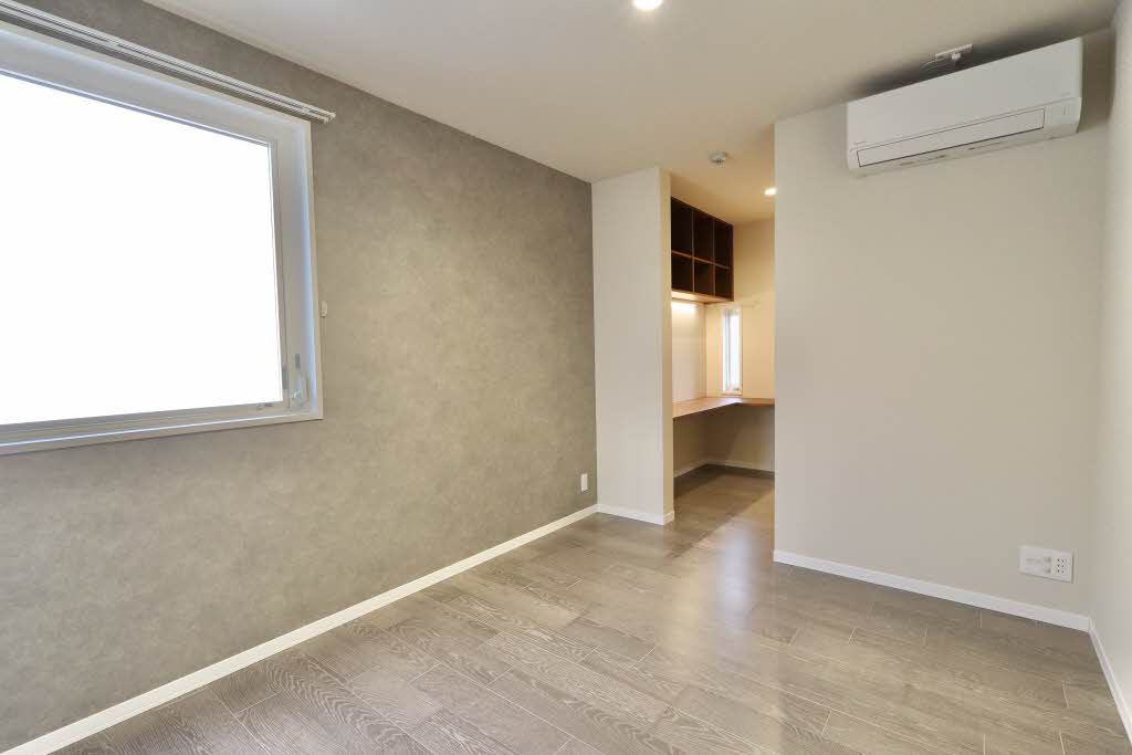 ラ・ベラ・ヴィータ 301号-6