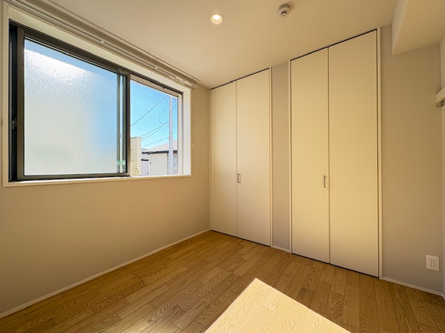 アウリスタ 103号-6