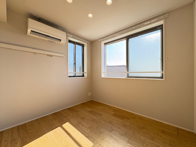 アウリスタ 202号-9