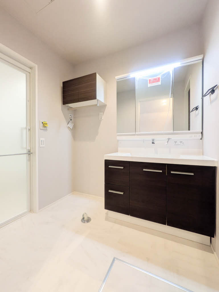 イノヴェーゼ 101号-7