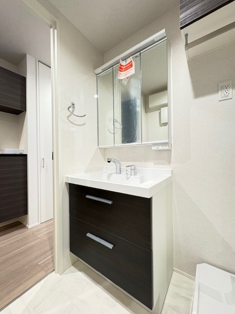 シロポール鷺沼 102号-8