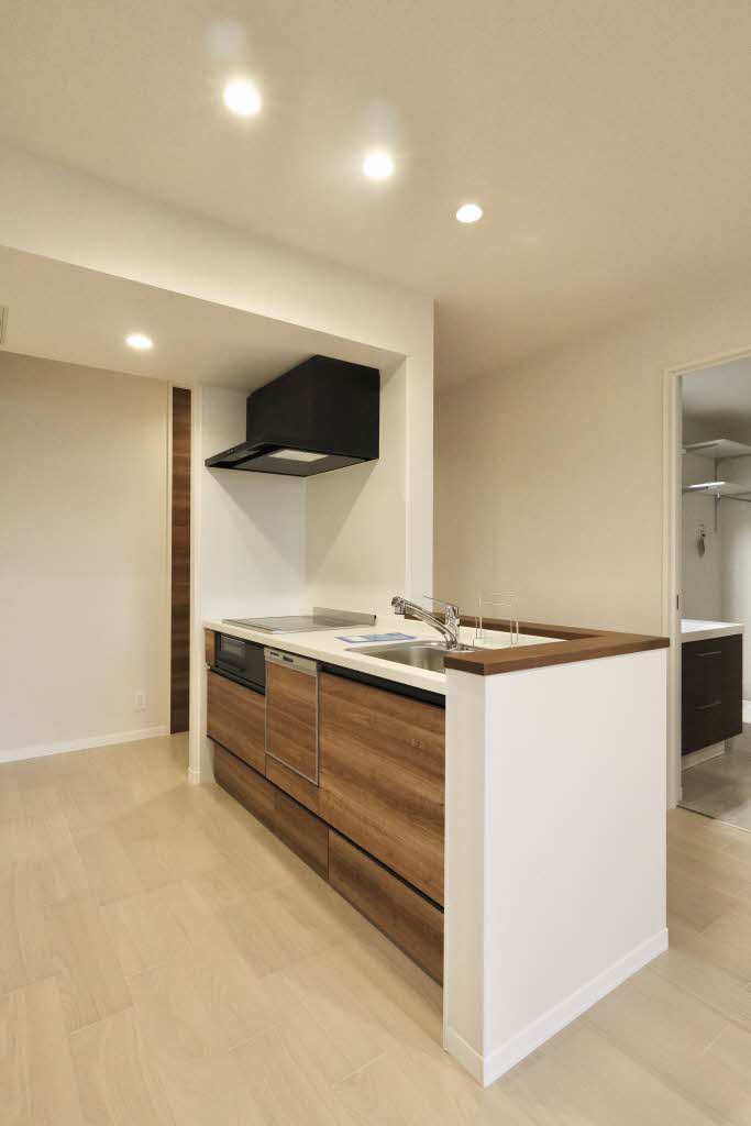 ルナ　アンクレ 303号-3