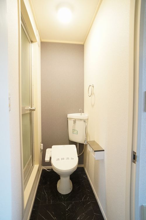 ハイツ麻生 201号-2