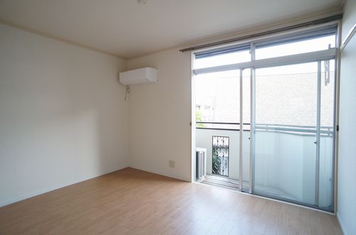 ハイツ麻生 201号-3