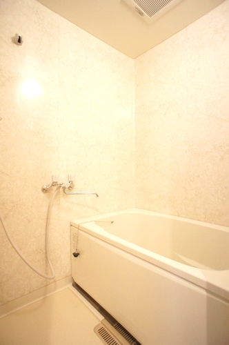 ウッドスクエア二俣川　Ｂ 301号-6