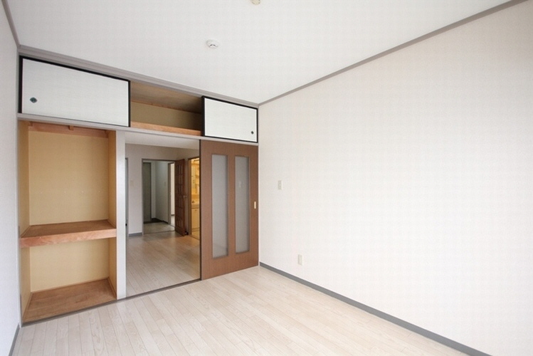 ヴェルドミール上大岡 203号-2