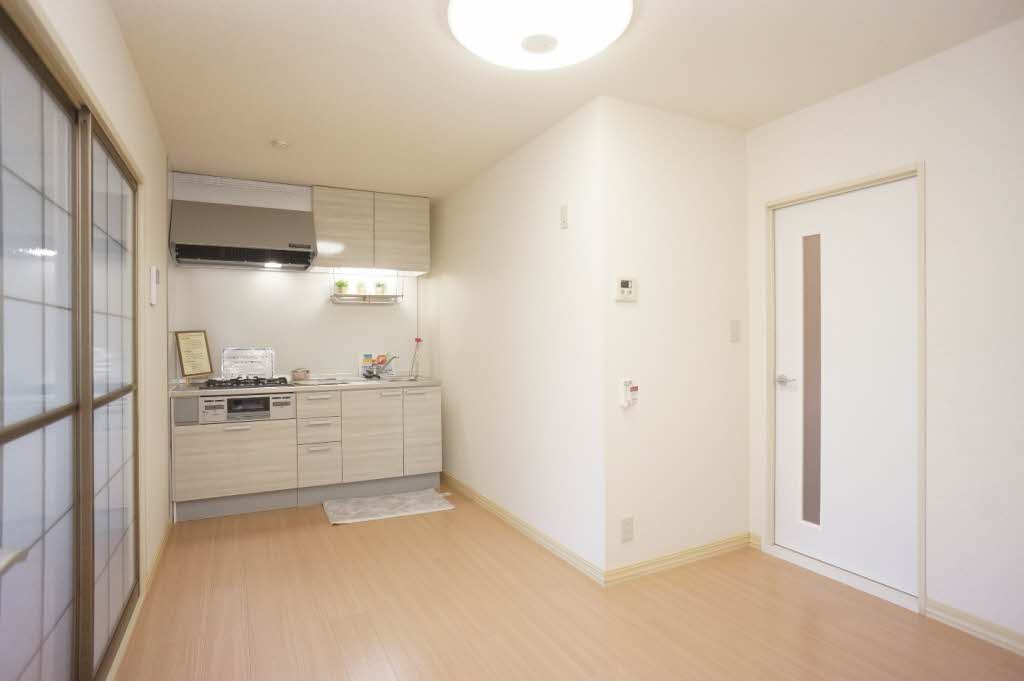 イーストキャッスル 201号-7