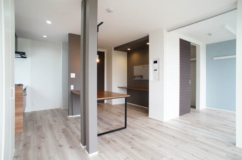 サンモール本郷　Ｃ 102号-1