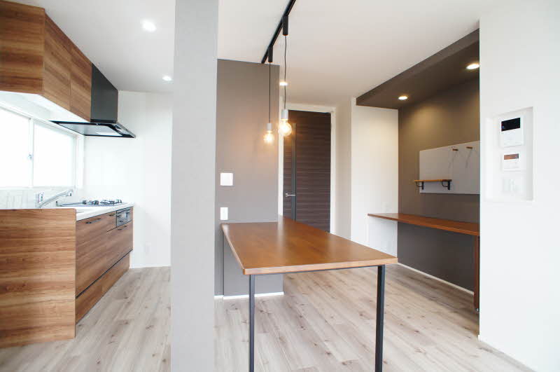 サンモール本郷　Ｃ 102号-4