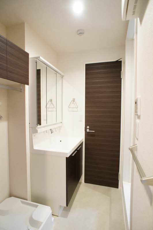 サンモール本郷　Ｃ 102号-8