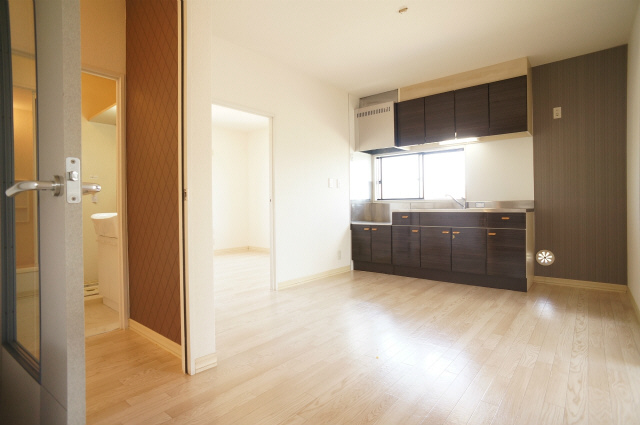 ロイヤルハイム野川　Ｂ 201号-2