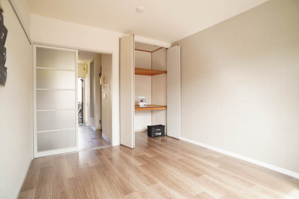 ＬＡＵＲＥＬ　ＩＳＩＺＡＫＩ・Ⅰ 103号-3