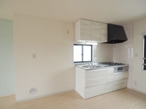 セピアコート 201号-3