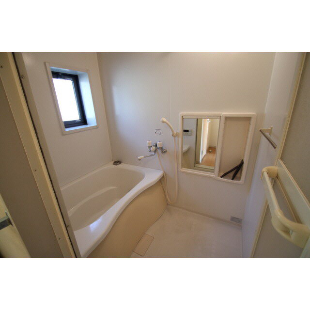 パインクレストⅡ 201号-4