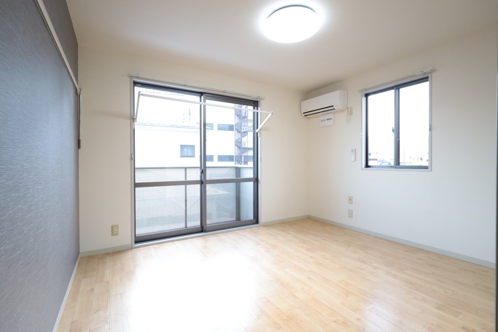 シャトー中沼 201号-2