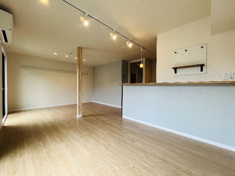 ヒルサイド善行Ⅰ 202号-2