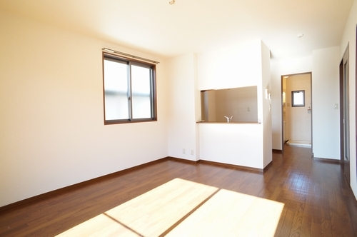 メイプルタウン三番館 101号-3