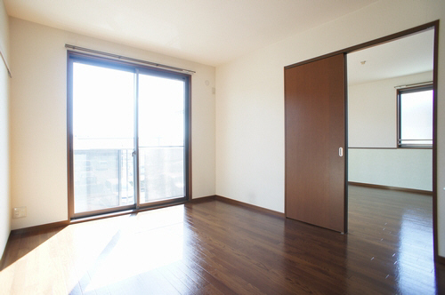 メイプルタウン三番館 201号-5