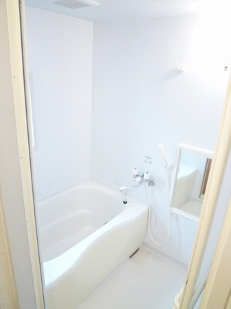 クローバーⅢ 202号-8