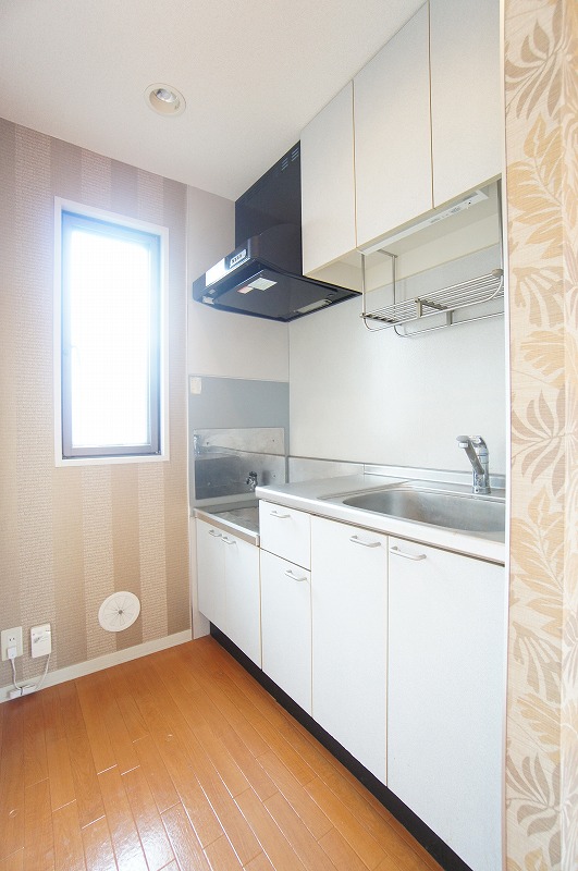 フレア上平塚Ⅲ 201号-5