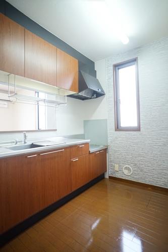 アルブル2番館 101号-3