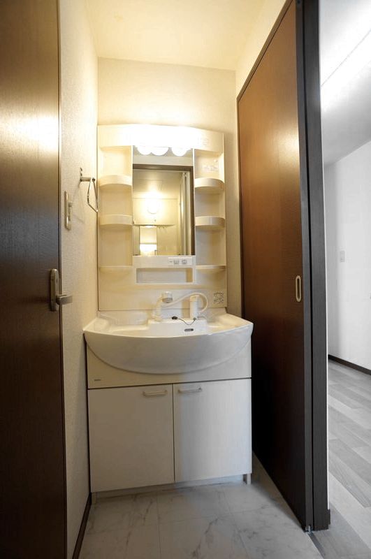 シェモア小机Ⅱ 201号-8