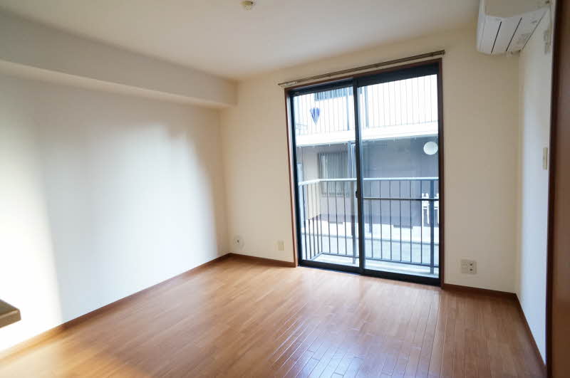 ヴェルデ仲町台A 102号-3