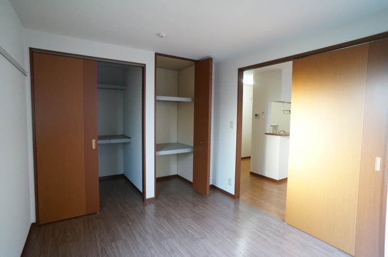 ヴェルデ仲町台A 102号-5