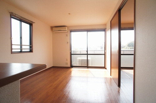 ルミエール 202号-2