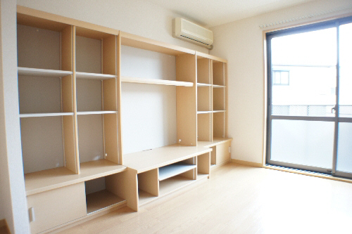 ヒルサイド善行Ⅴ 202号-4