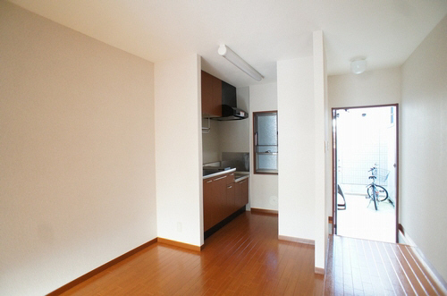 ファミール中央林間A B 102号-3