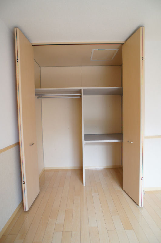 グリーンゲイブルスB棟 202号-7