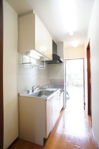 ポートヴィラ 102号-2