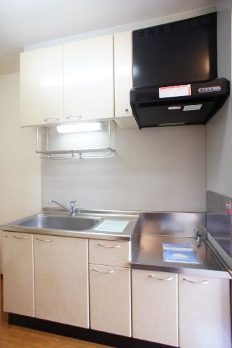 ポートヴィラ 102号-3