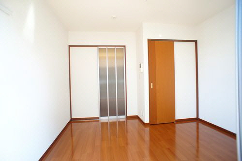 シルフィーＢ 103号-4