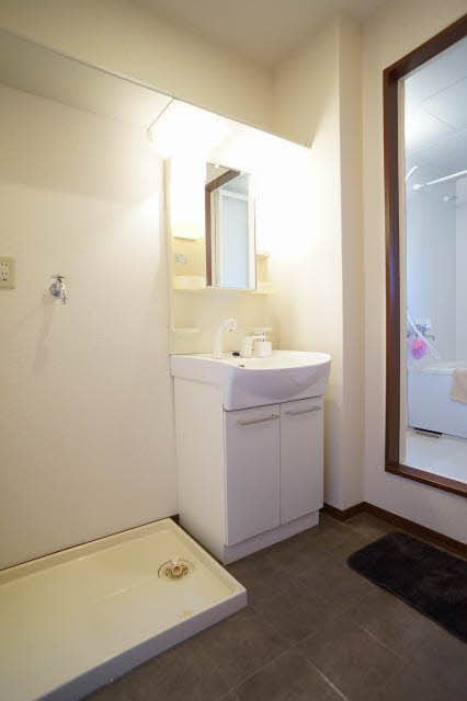 トワ　オランジュＡ 101号-8