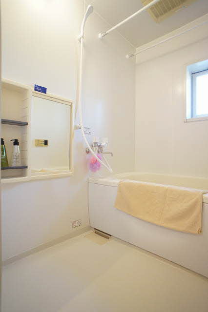 トワ　オランジュＡ 101号-9