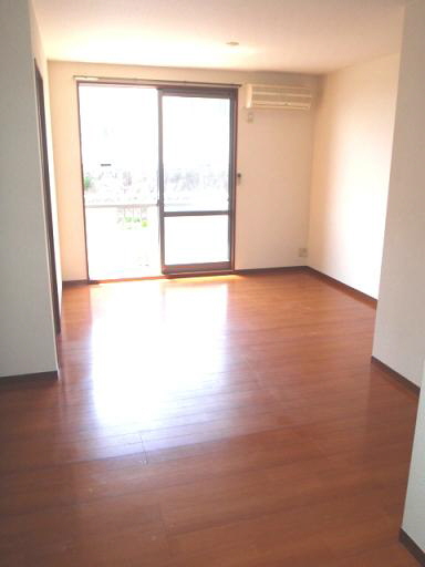 サニーフラット 202号-4