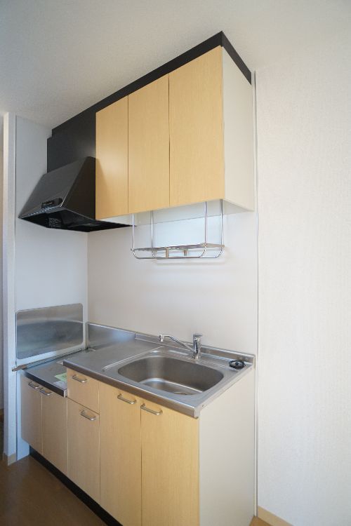 代官スプリングスＡ 202号-7