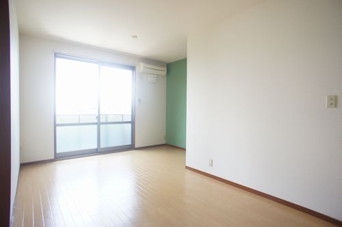 パストラルガーデン参番館 202号-5