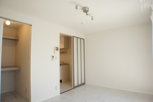 セントラルパインⅢ　Ｂ 203号-5