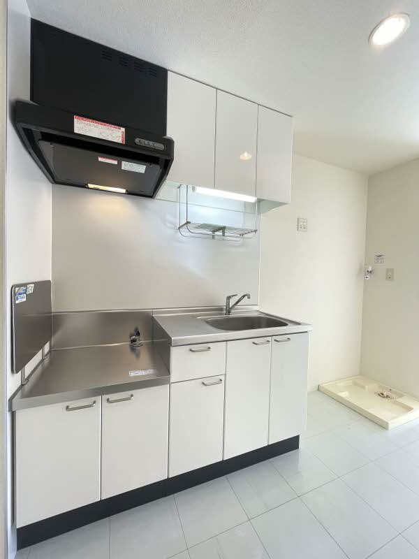 セントラルパイン長谷 202号-8