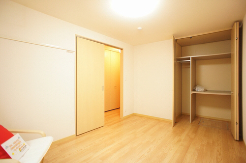 ロイヤルパレス七番館 106号-5