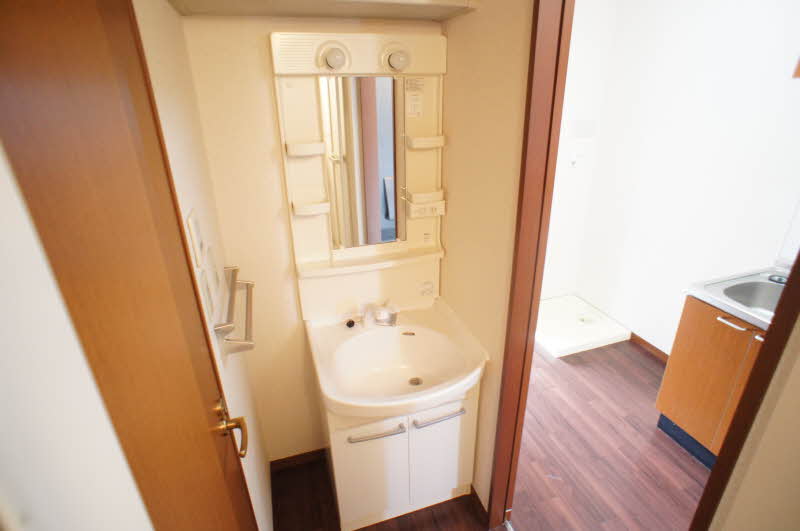 センタービレッジ 201号-9