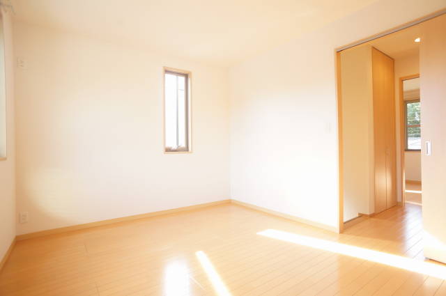 フレシール参番館 201号-4