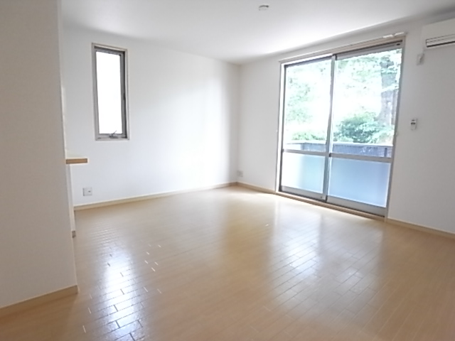 グリーン・ヒルD 101号-2