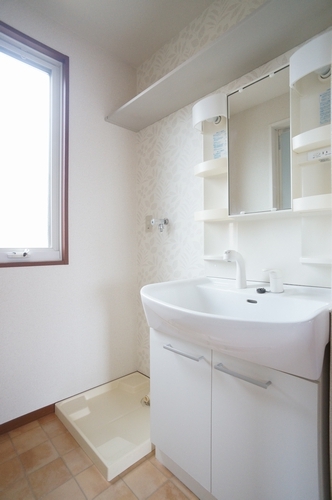 サンシャインヒルズ湘南 201号-9