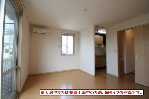 ドメーヌＭ 103号-3